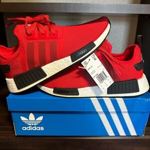 Adidas NMD-R1 shoes